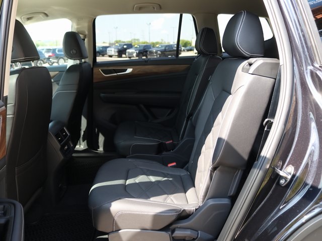 2026 Volkswagen Atlas SE Technology photo 21