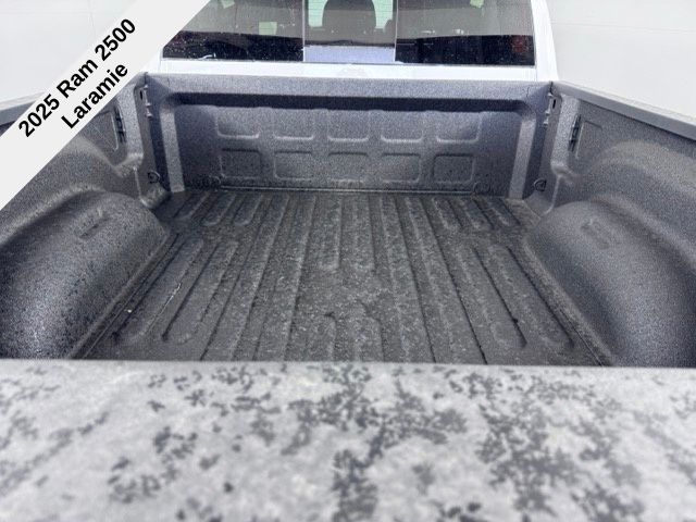 2025 Ram 2500 Laramie photo 9