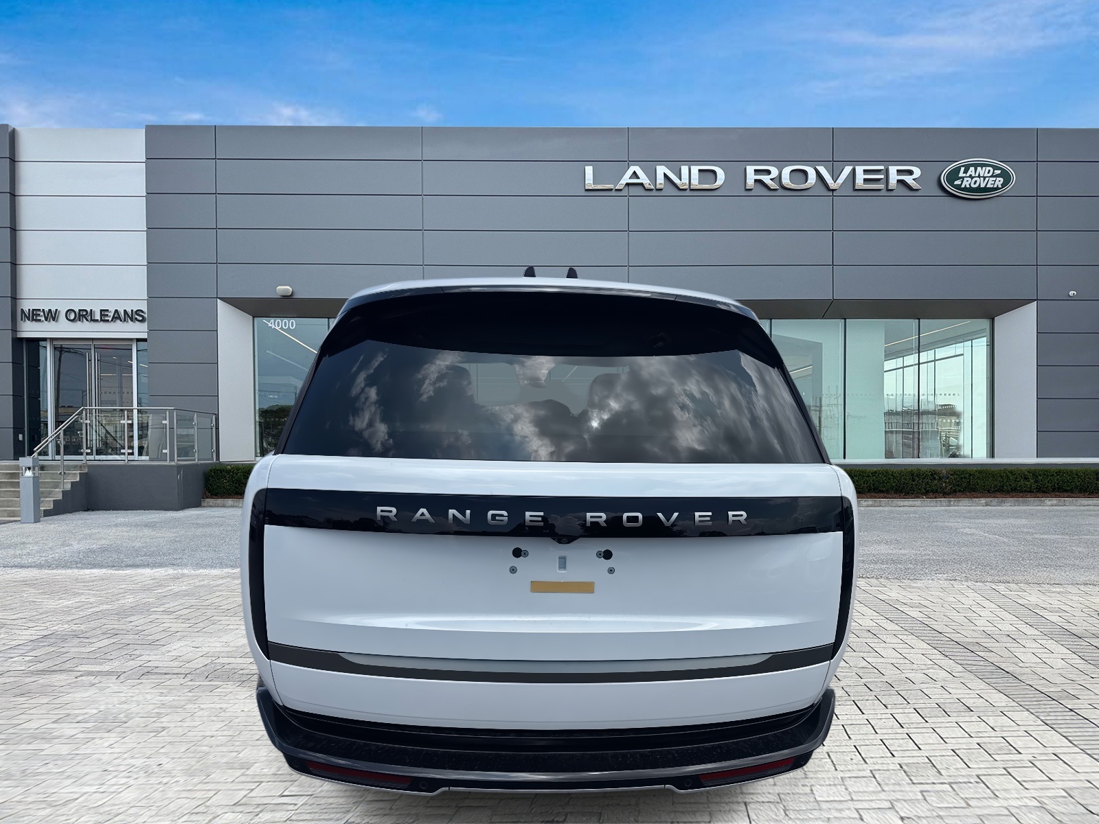 2025 Land Rover Range Rover SE photo 4