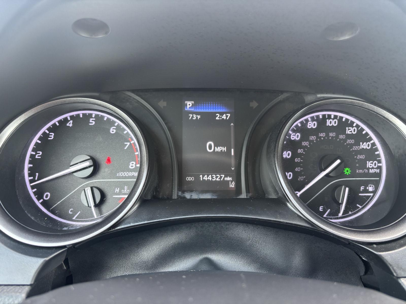 2021 Toyota Camry SE photo 28