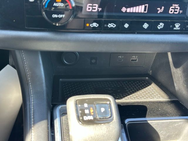 2022 Nissan Pathfinder SL photo 19