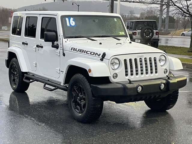 2016 Jeep Wrangler Unlimited Rubicon's photo