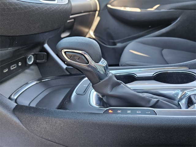 2023 Chevrolet Malibu 1LT photo 23