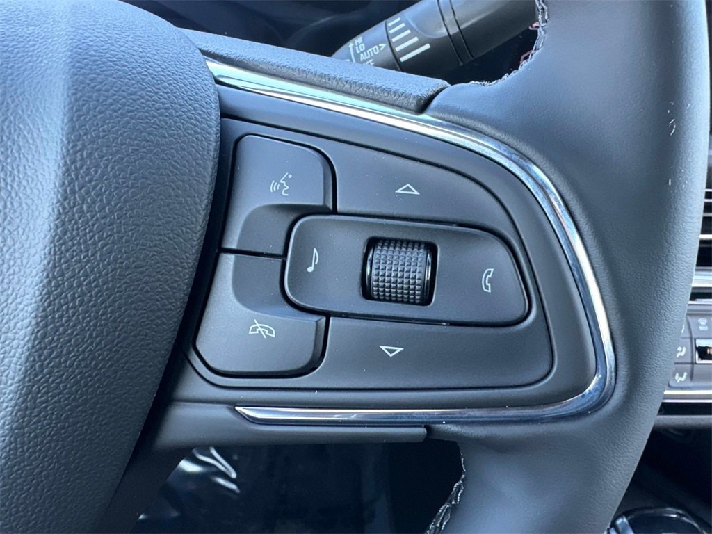 2026 Buick Envista ST photo 24