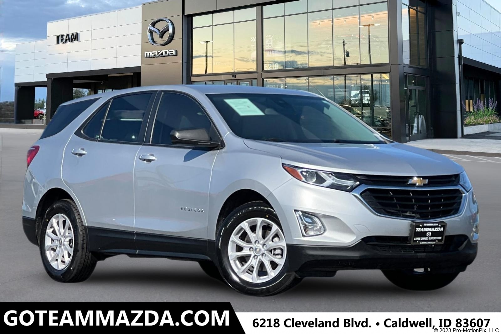 2021 Chevrolet Equinox LS's photo