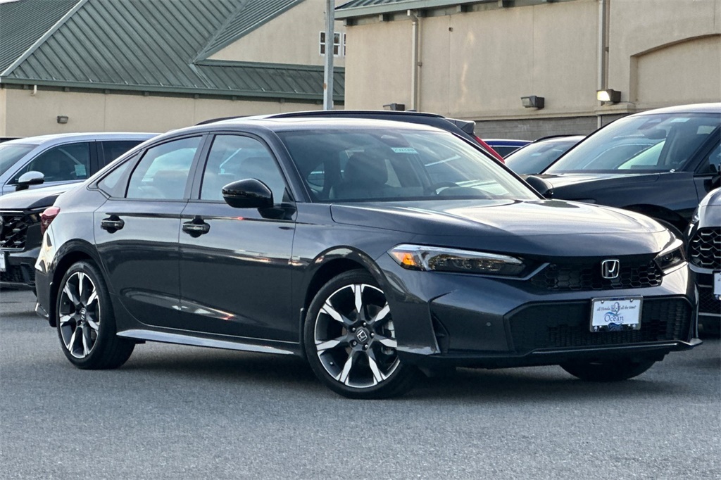 2025 Honda Civic Hybrid Sport Touring photo 2