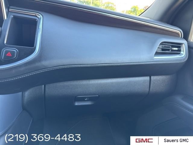 2022 Gmc Yukon SLE photo 15