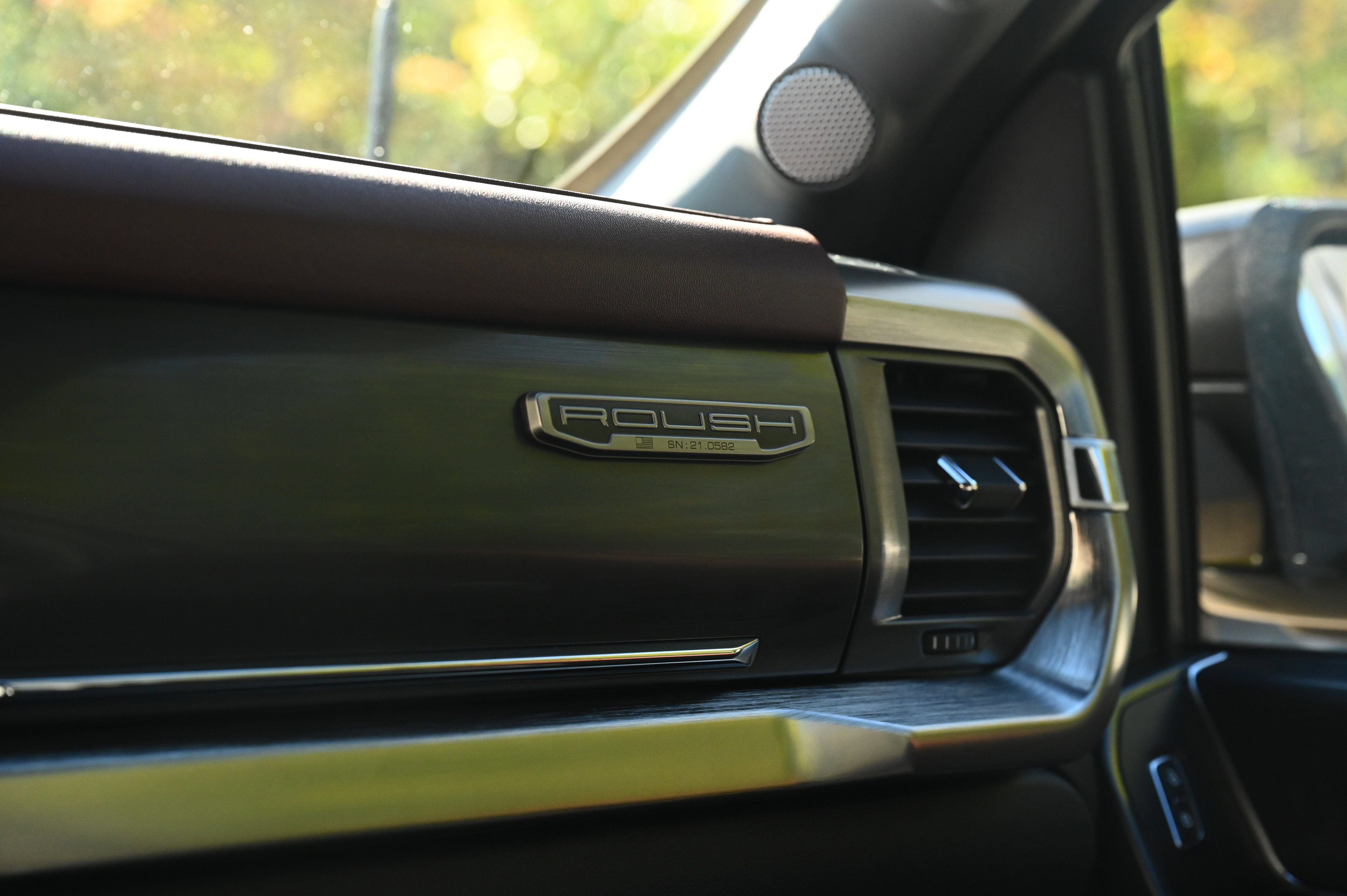 2021 Ford F-150 Lariat photo 18