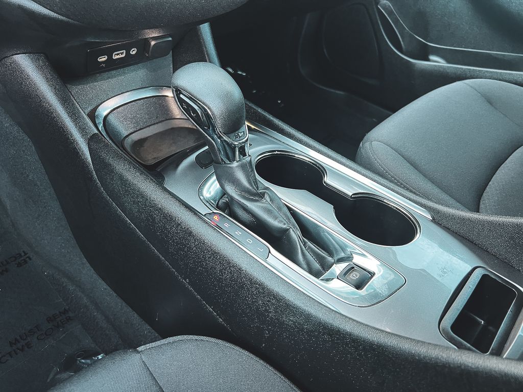 2023 Chevrolet Malibu 1LT photo 17