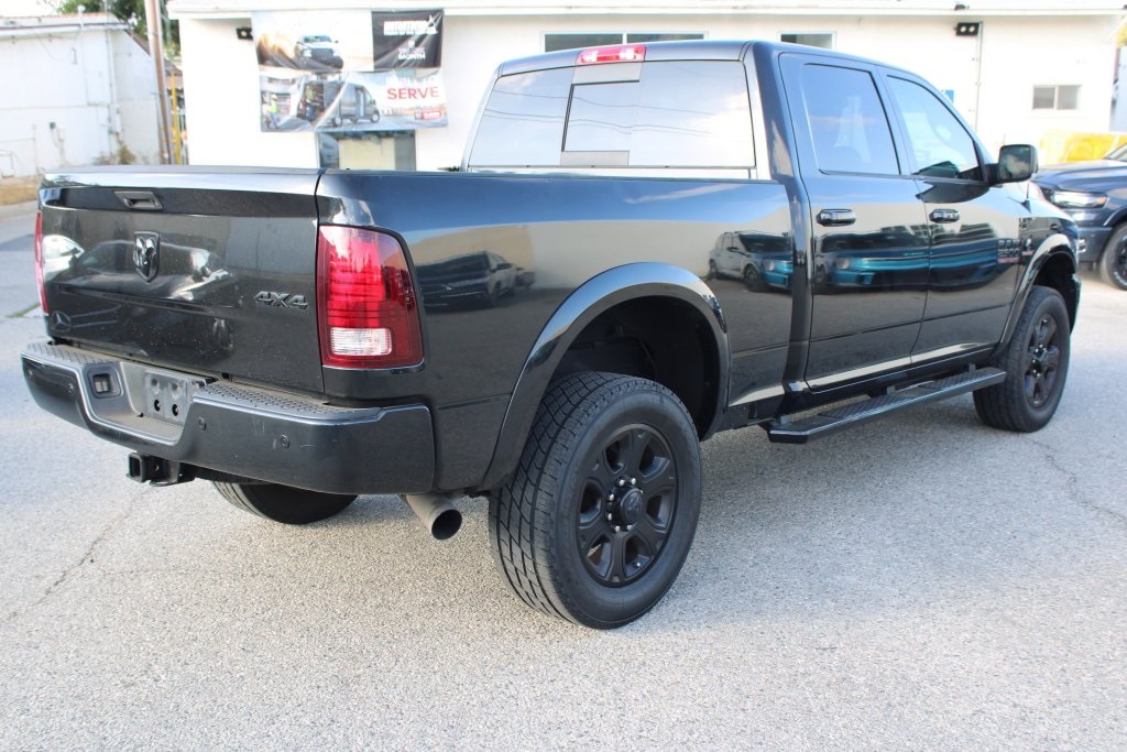 2017 Ram 2500 Laramie photo 4
