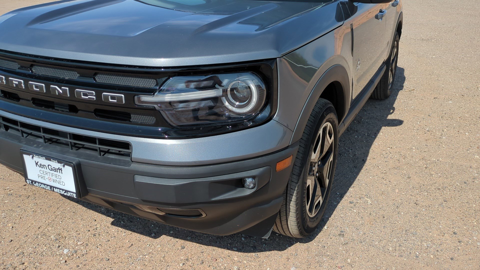 2022 Ford Bronco Sport Outer Banks photo 8