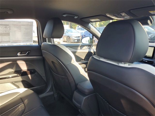 2026 Kia K5 GT-Line photo 28