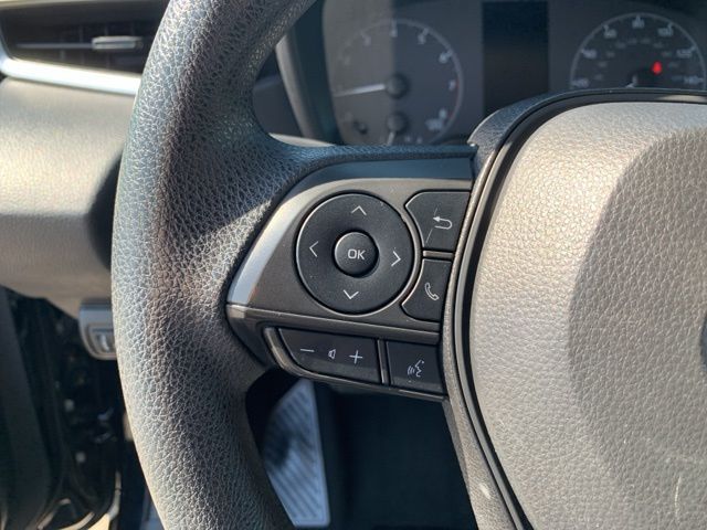 2023 Toyota Corolla LE photo 14