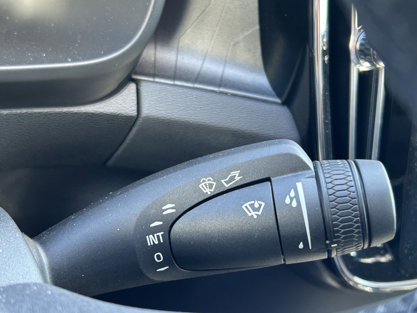 2023 Volvo C40 Recharge Ultimate photo 19