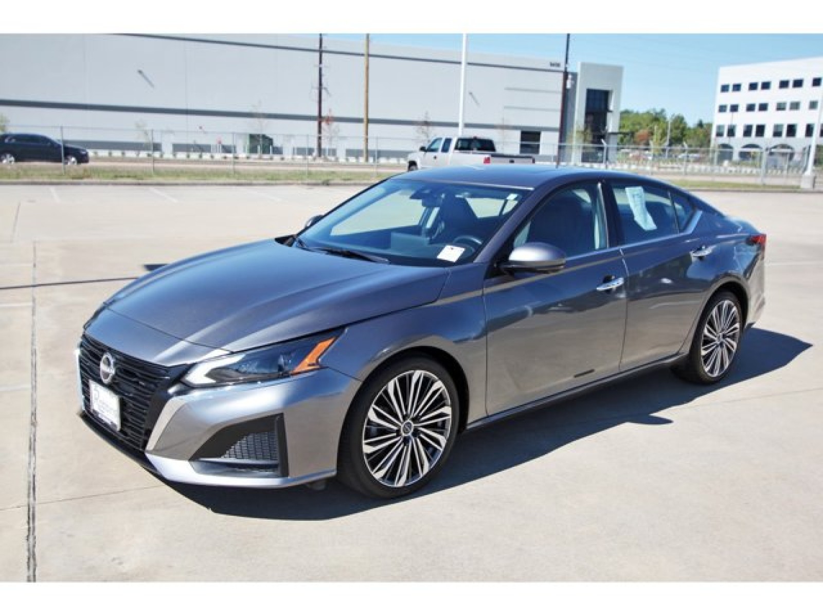 2023 Nissan Altima 2.5 SL  at Robbins Nissan