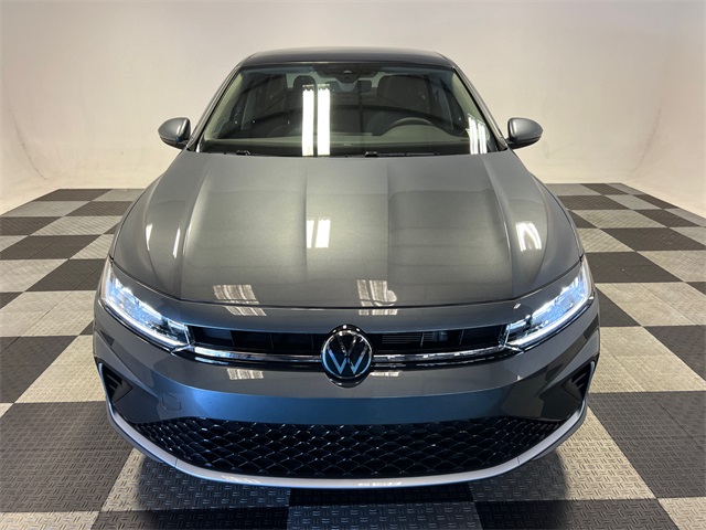 2026 Volkswagen Jetta 1.5T SE photo 2