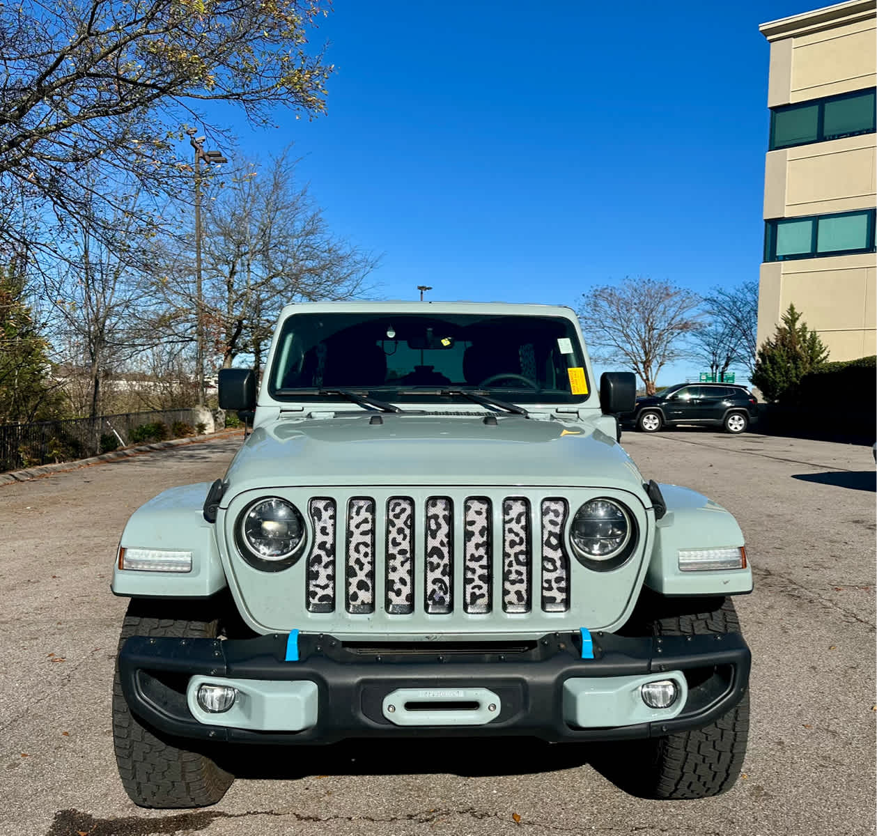 2023 Jeep Wrangler 4xe Sahara photo 2