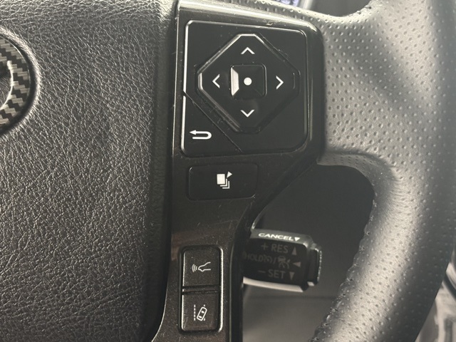 2021 Toyota 4Runner TRD Off-Road Premium photo 18
