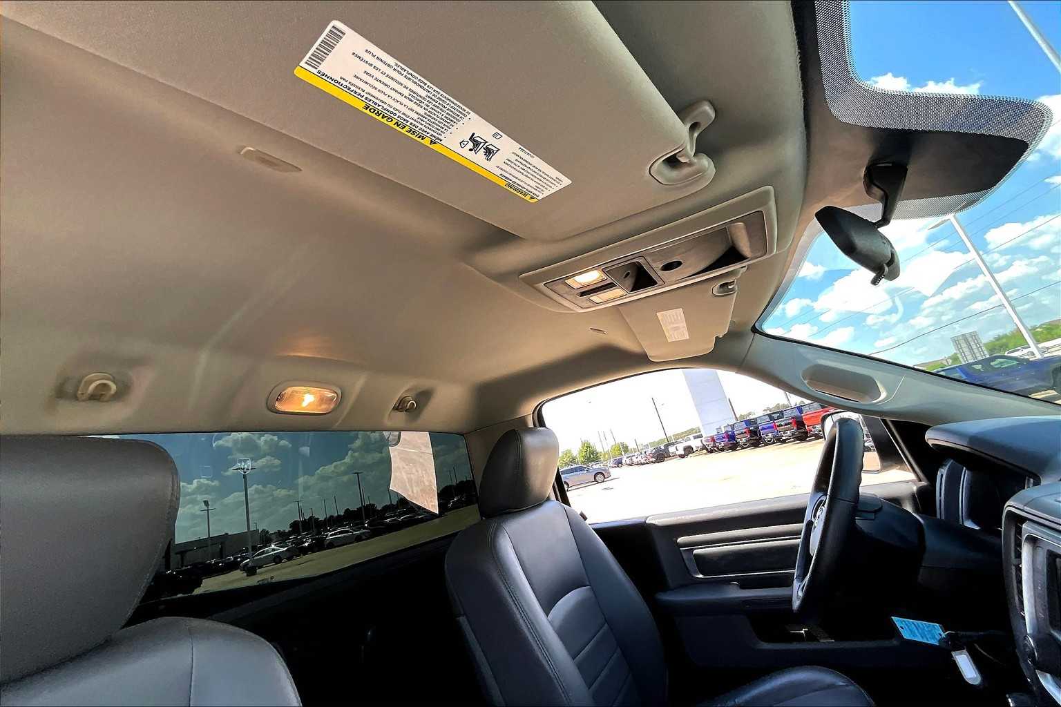 2018 Ram 1500 Tradesman photo 11