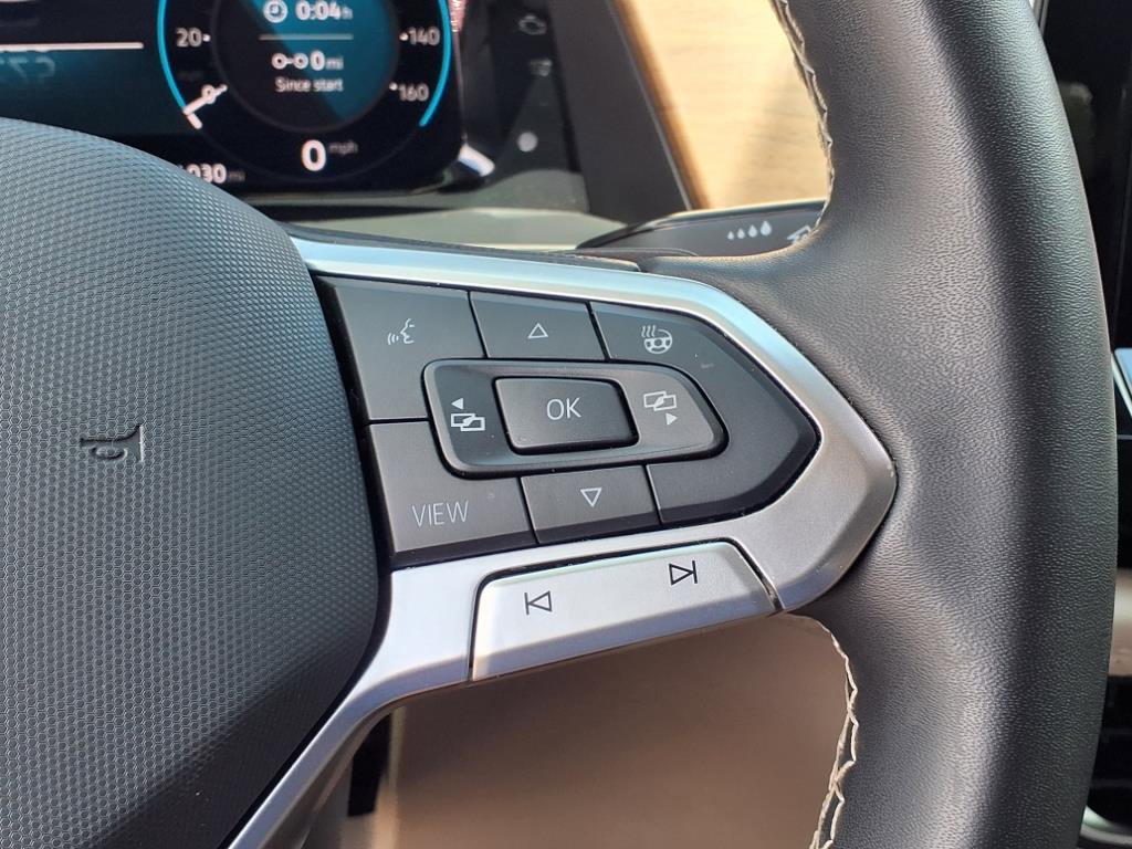 2024 Volkswagen Atlas SE Technology photo 10