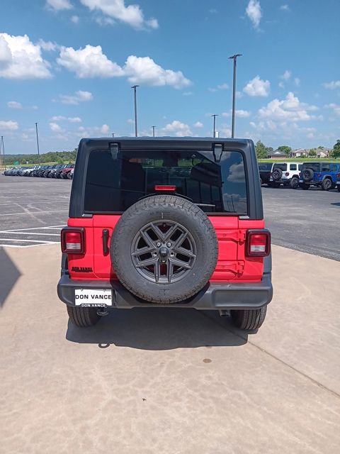 2025 Jeep Wrangler Sport S photo 4