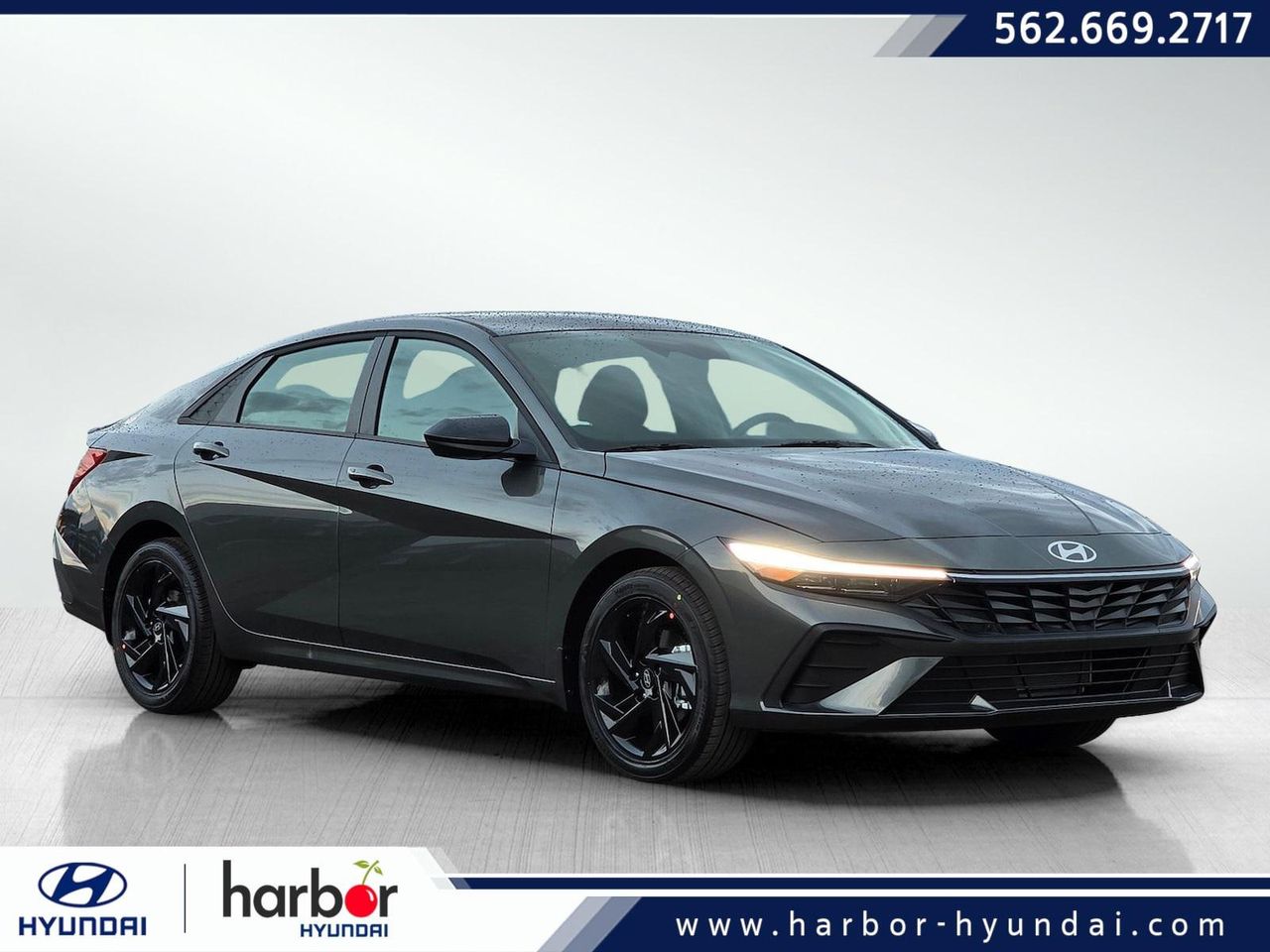 2026 Hyundai Elantra SEL's photo