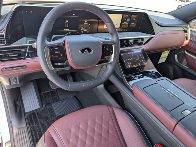 2026 Infiniti QX80 photo 3