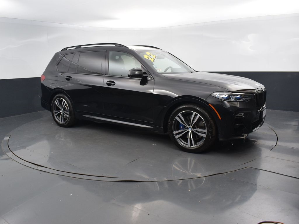 2022 Bmw X7 M50i photo 3