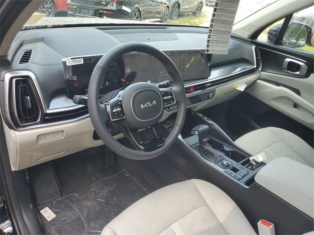 2025 Kia Sorento S photo 3