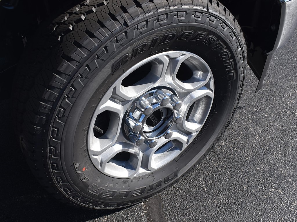 2026 Ford F-350 XLT photo 7