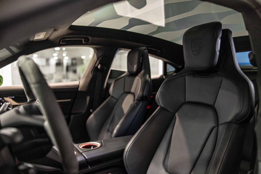 2023 PORSCHE TAYCAN - Image 19