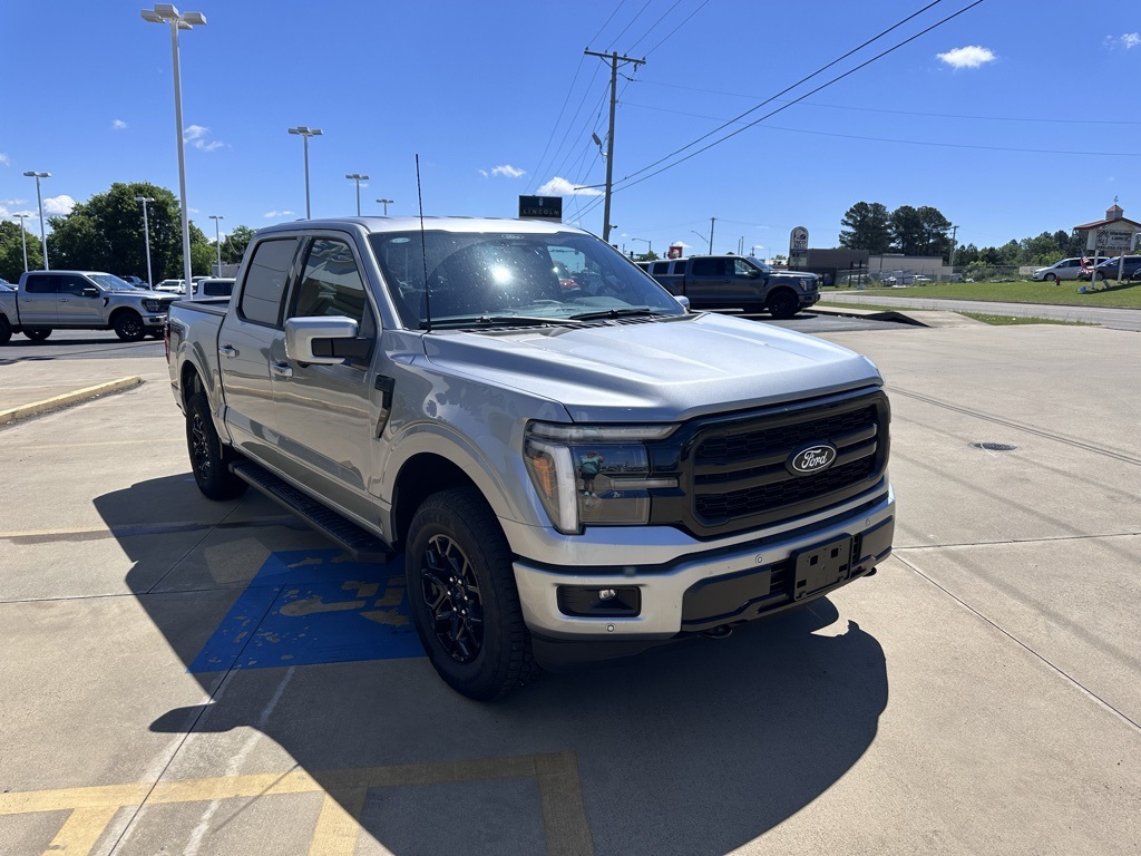 2025 Ford F-150 Lariat photo 6