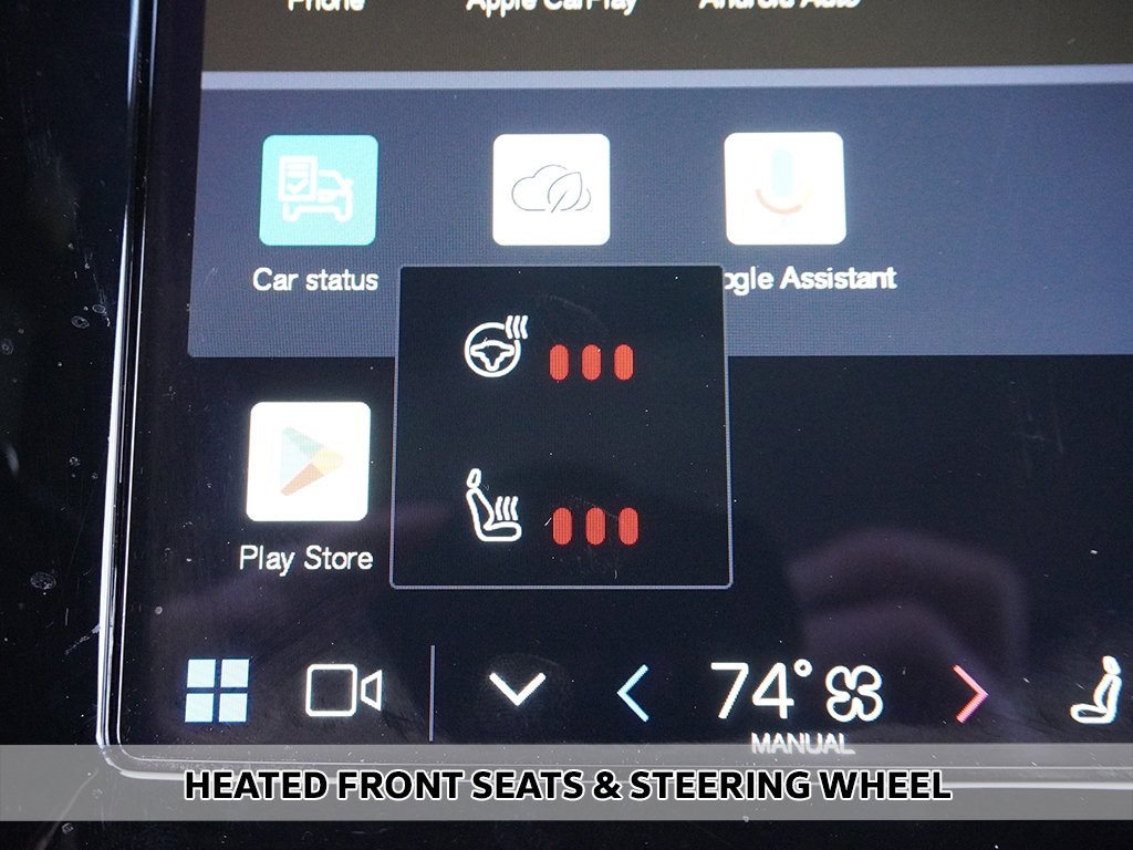 2024 Volvo XC90 Recharge T8 Plus photo 2