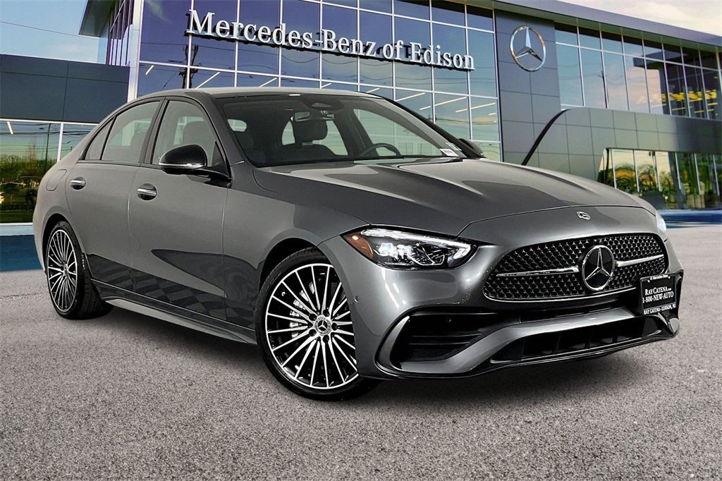 2025 Mercedes-Benz C-Class Sedan C 300's photo