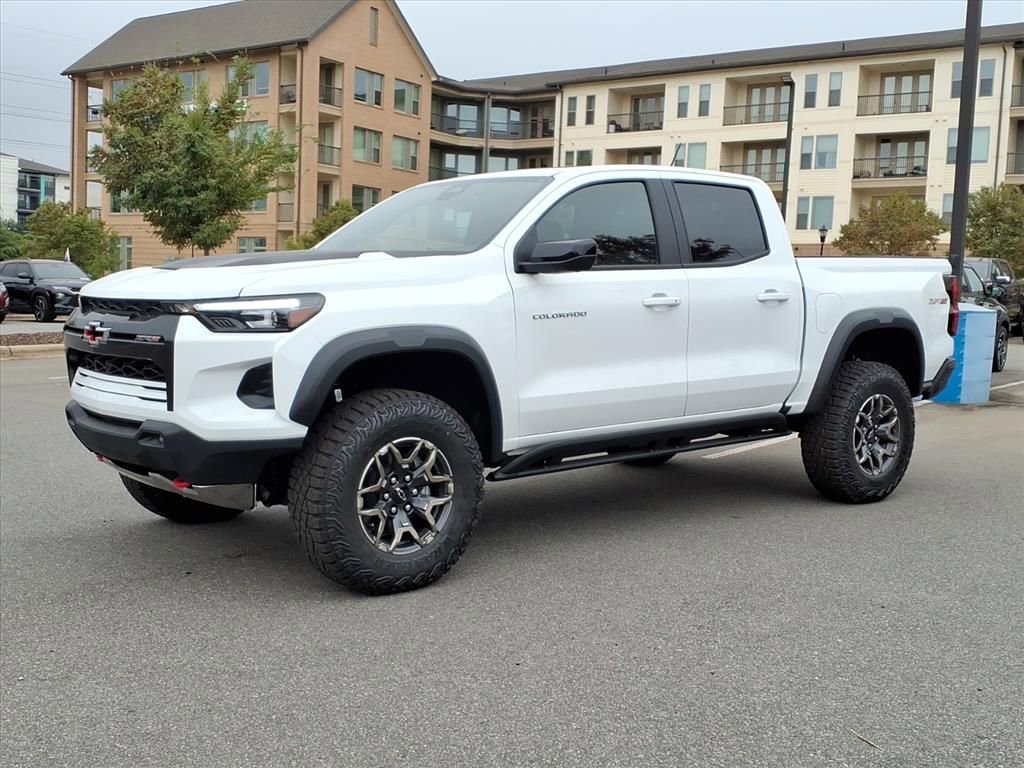 2026 Chevrolet Colorado ZR2 photo 4