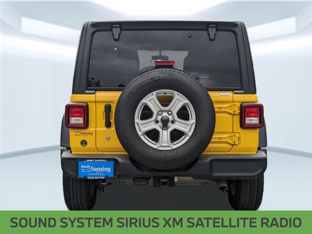 2018 Jeep Wrangler Unlimited Sport S photo 3