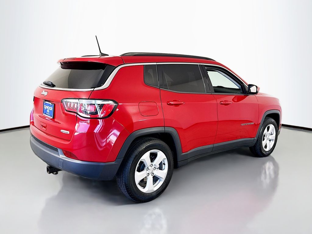 2020 Jeep Compass Latitude photo 9