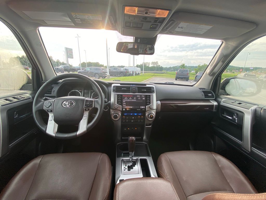 2022 Toyota 4Runner Limited photo 12