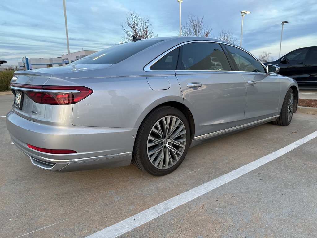 2019 Audi A8 Quattro L photo 3