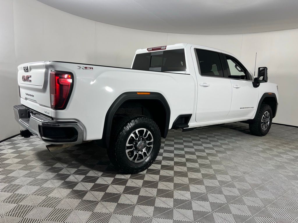 2024 Gmc Sierra HD SLE photo 3