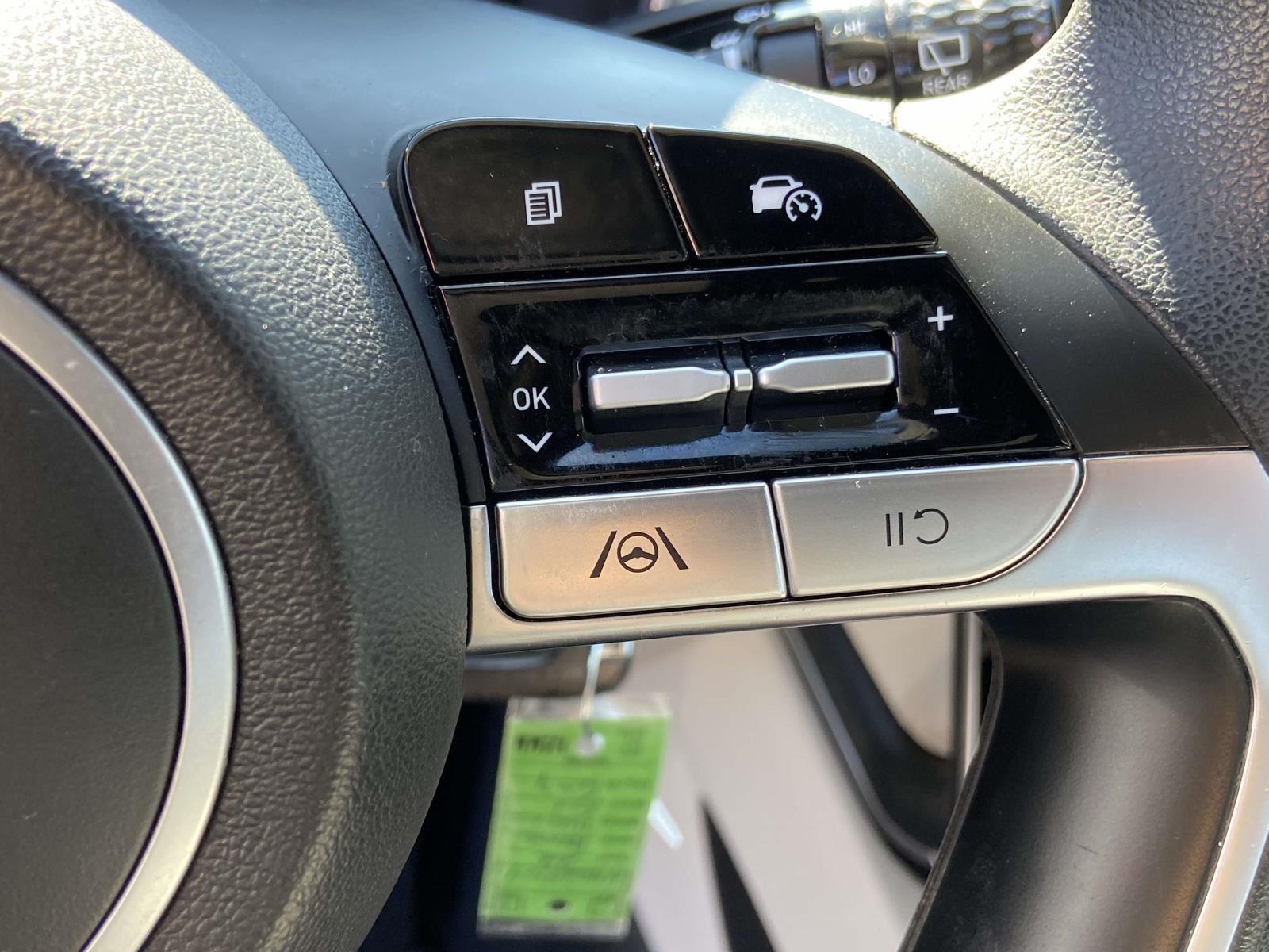 2022 Hyundai Tucson SE photo 10