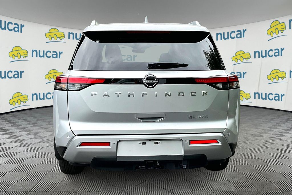 2025 Nissan Pathfinder SL photo 4