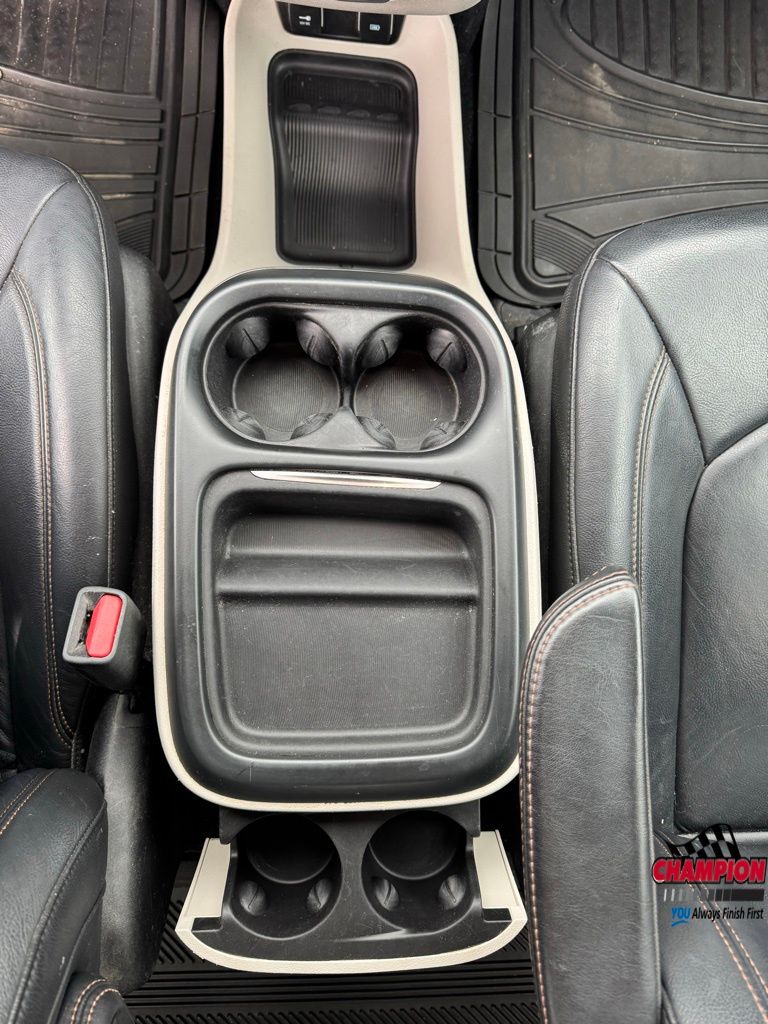 2017 Chrysler Pacifica Touring L photo 20