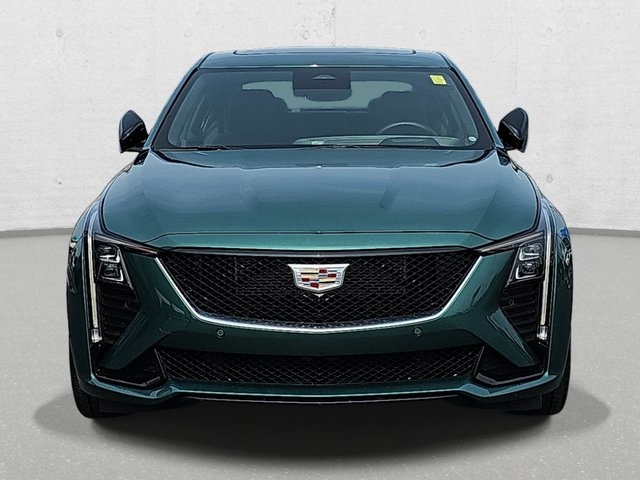 2025 Cadillac CT5 V photo 2