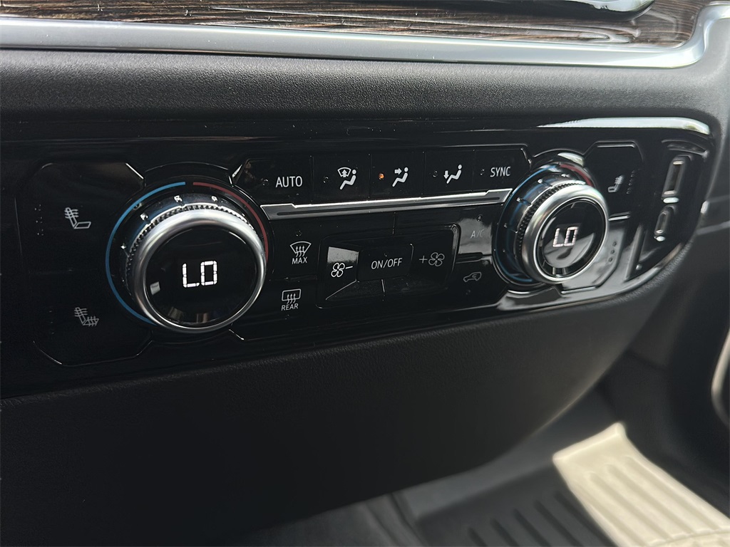 2022 Gmc Sierra 1500 Elevation photo 18