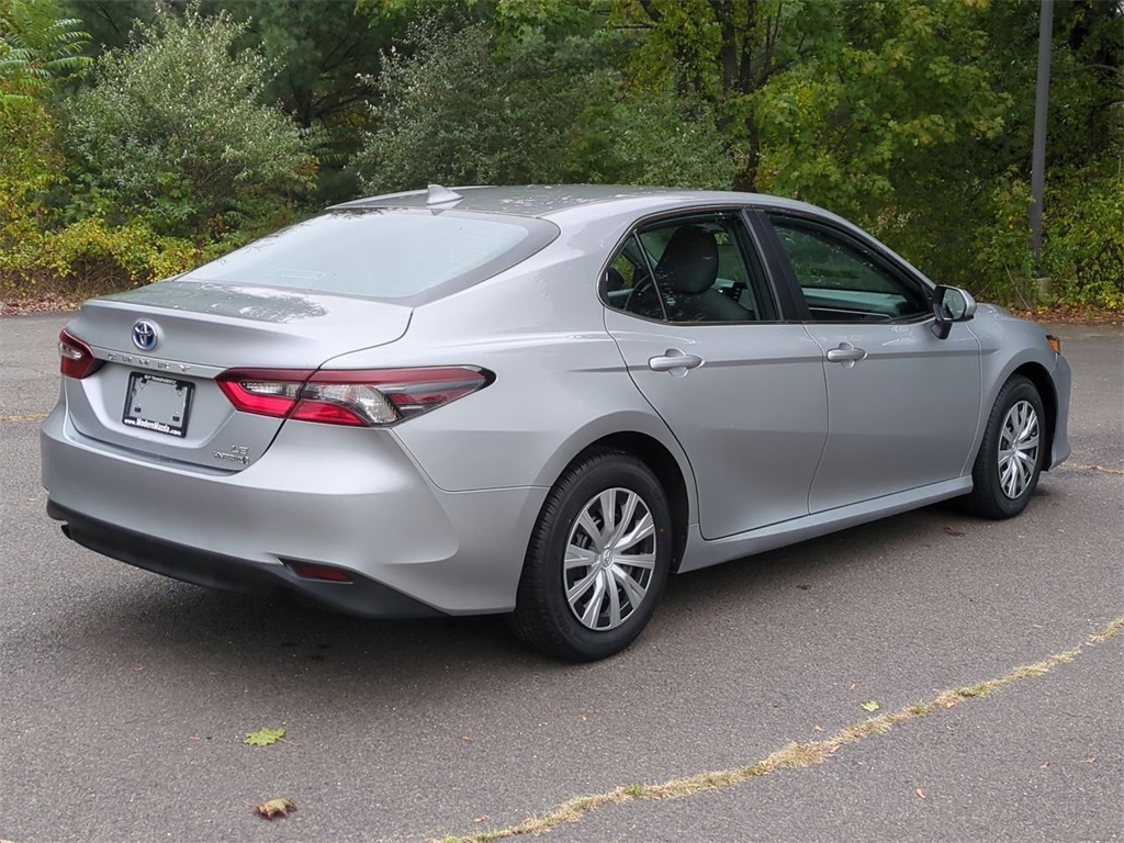 2023 Toyota Camry Hybrid LE photo 2