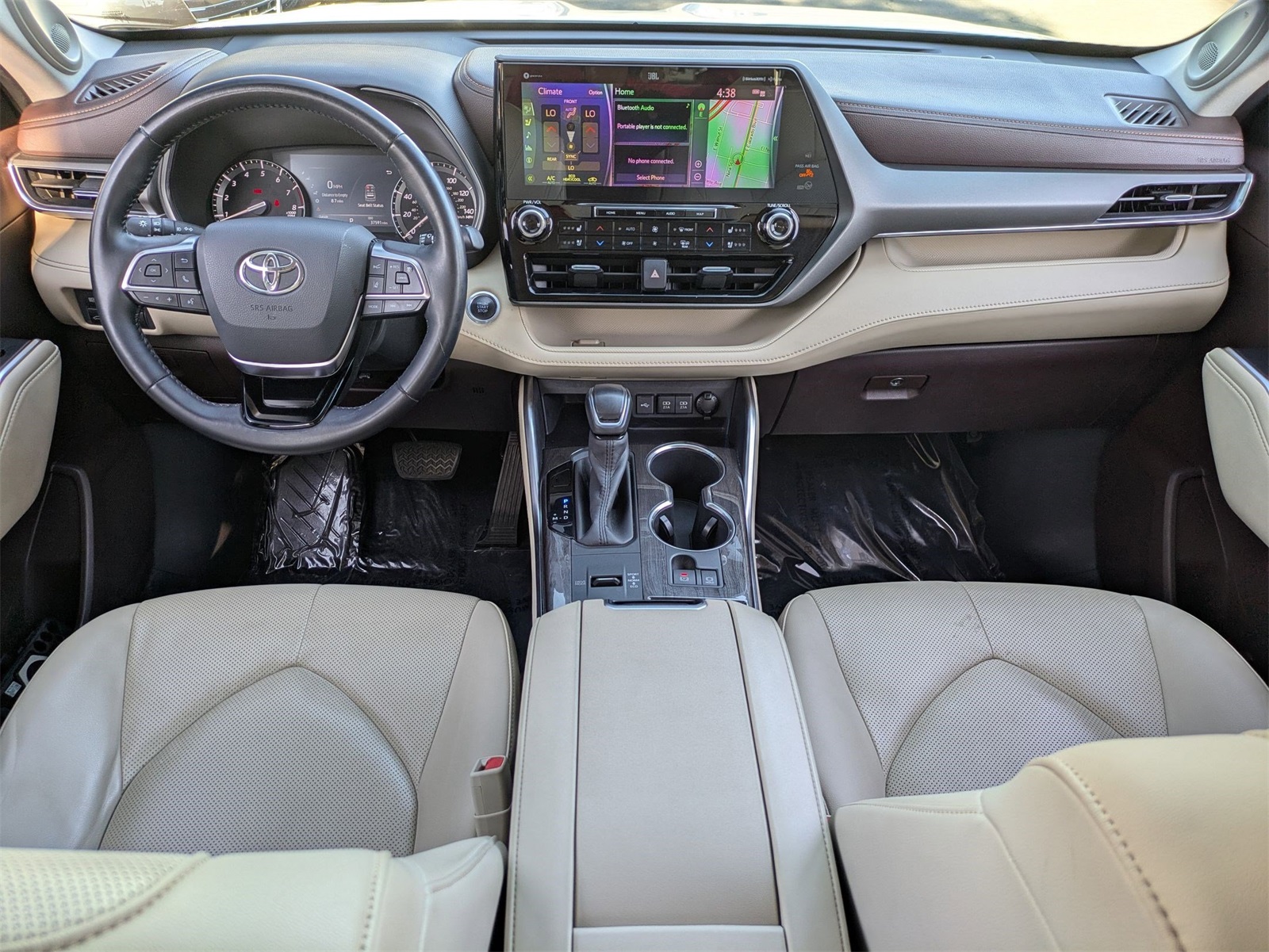 2020 Toyota Highlander Limited photo 6