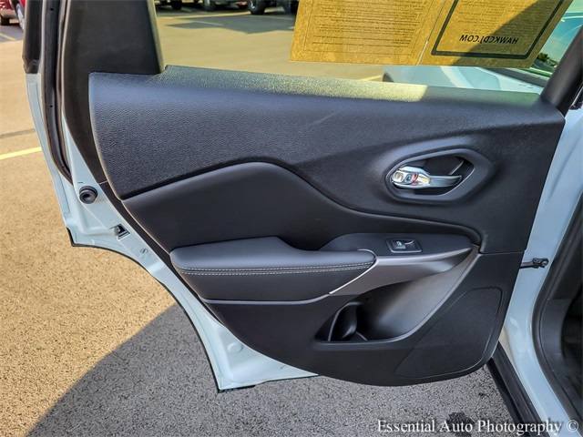 2022 JEEP CHEROKEE - Image 26