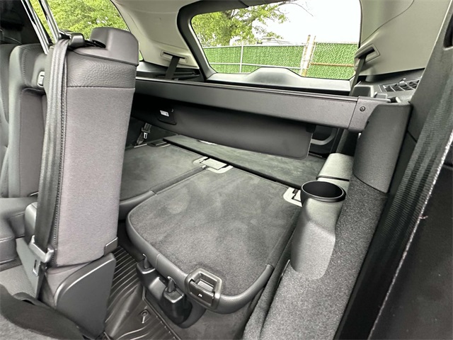 2023 Volvo XC90 B5 Plus photo 16