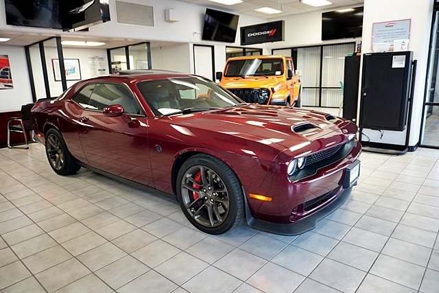 2022 Dodge Challenger SRT8 Hellcat Redeye photo 5